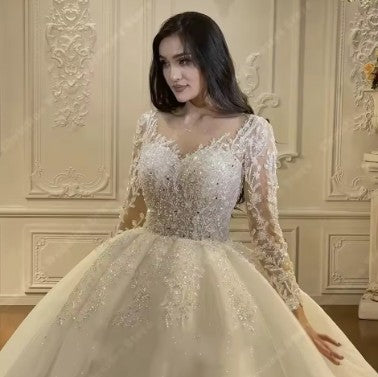 Luxury Beautiful Wedding Dress EDW232